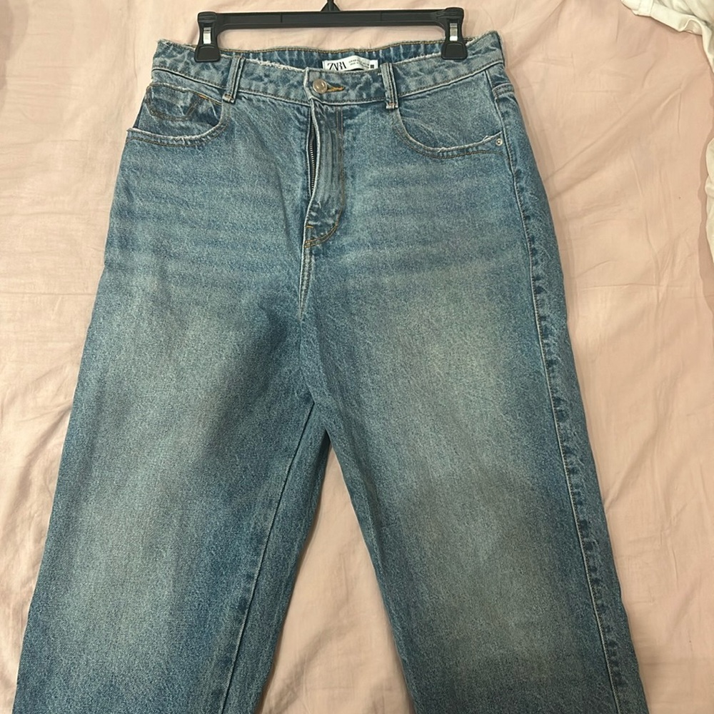 dark wash straight leg jeans from Zara size 8